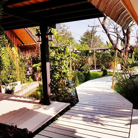 บ้านนกฮูกอิงไม้ อิงมัจฉา Ban Khlong Sai Exterior photo